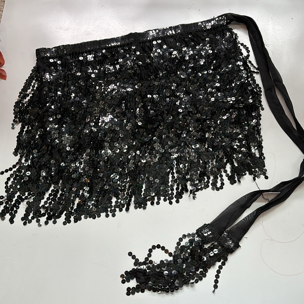 Black 2 pc sequin Butterfly halter top/Wrap skirt coverup set one size N… - Picture 11 of 12